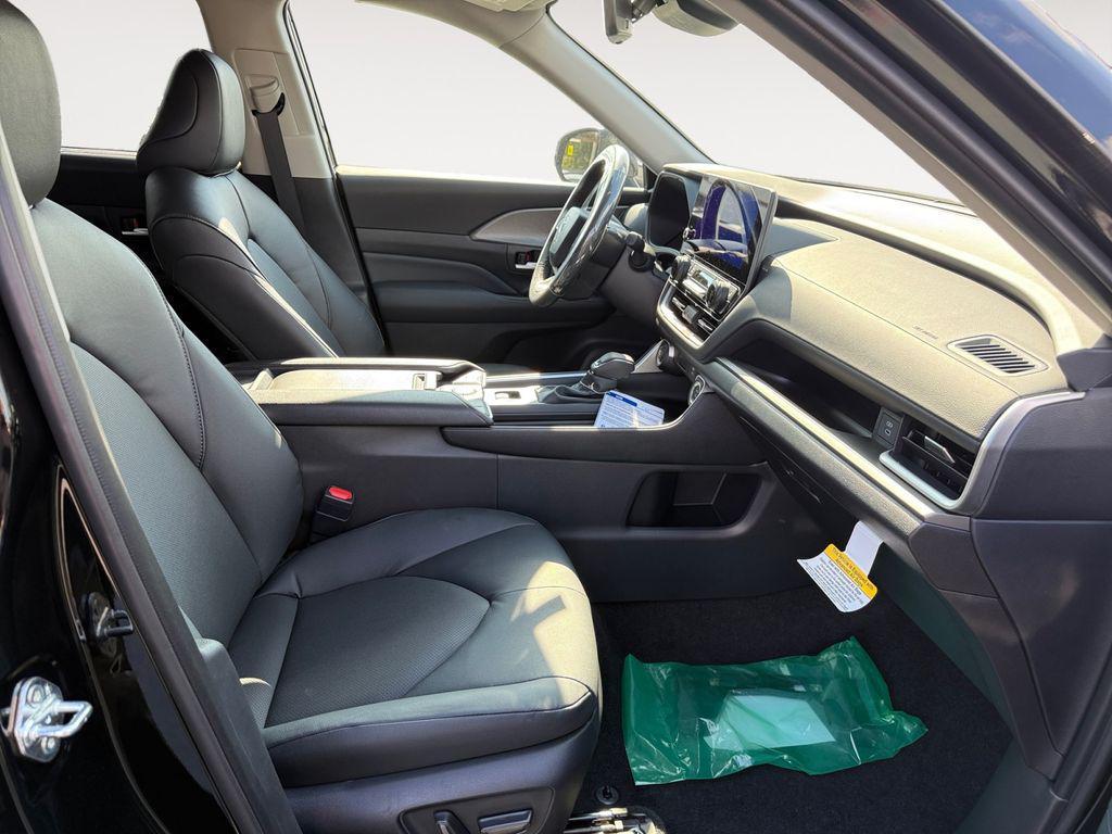 new 2026 Toyota Grand Highlander car, priced at $48,103