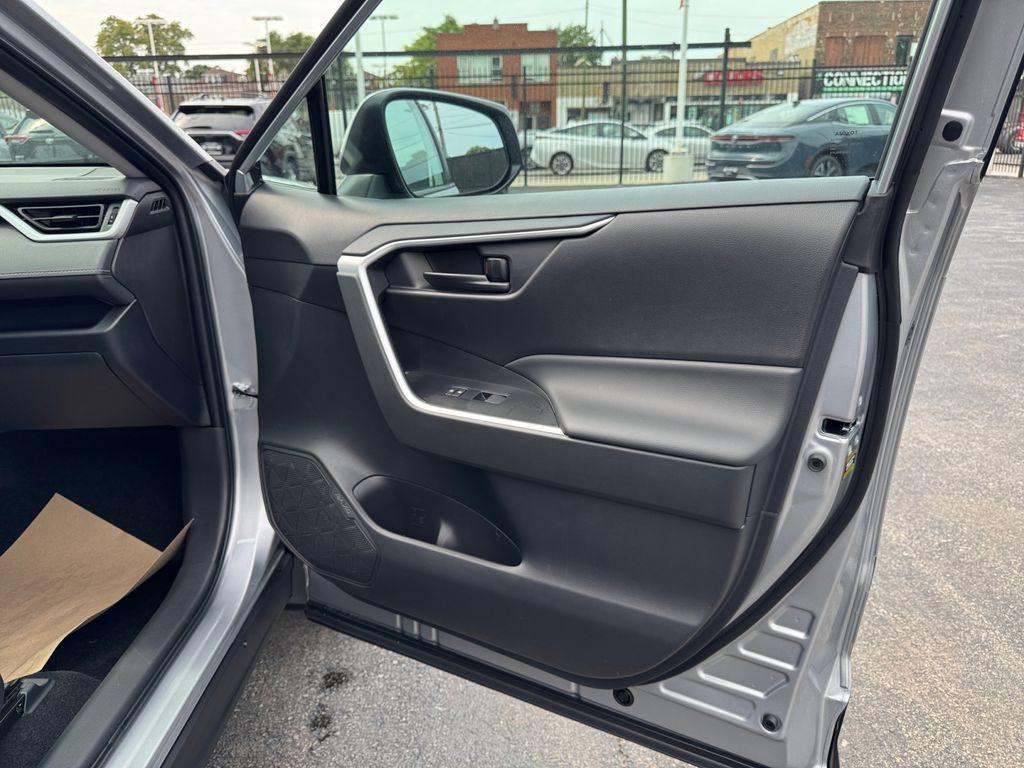 new 2025 Toyota RAV4 car, priced at $33,974