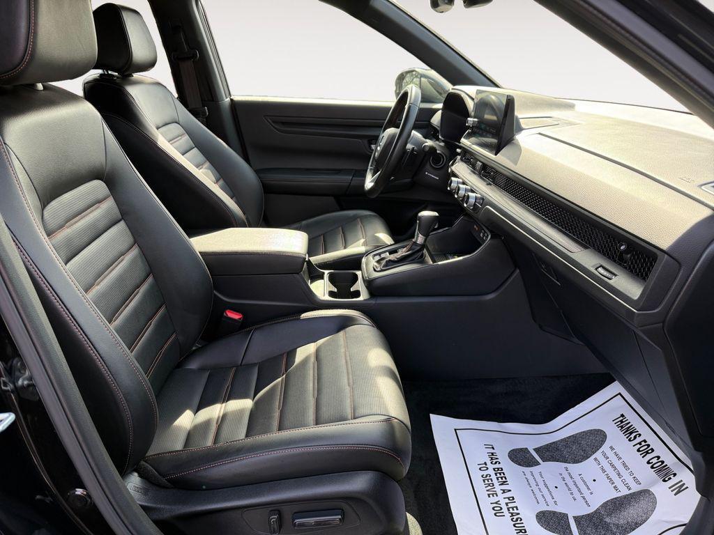 used 2025 Honda CR-V Hybrid car, priced at $32,796