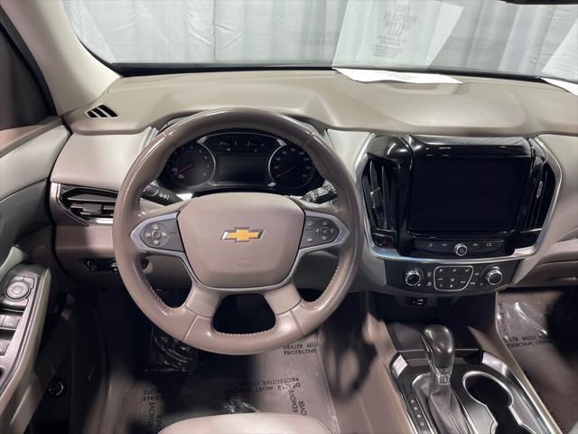 used 2021 Chevrolet Traverse car, priced at $27,999