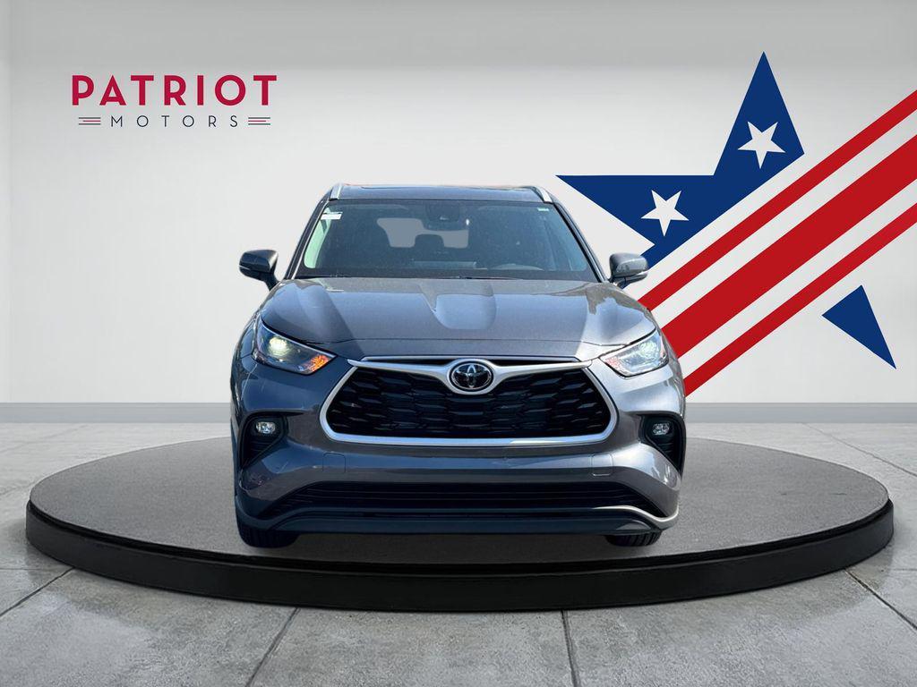 new 2025 Toyota Highlander Hybrid car, priced at $50,517