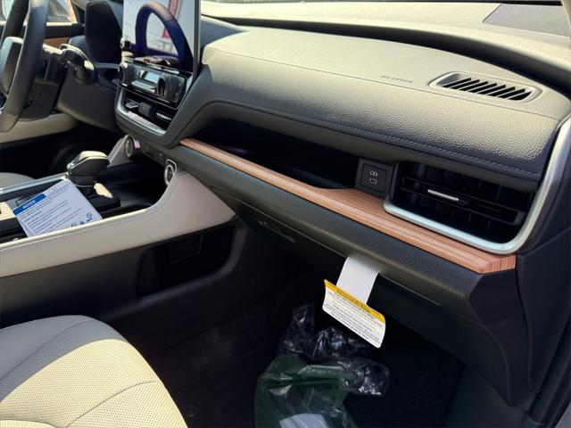 new 2025 Toyota Grand Highlander car, priced at $58,103