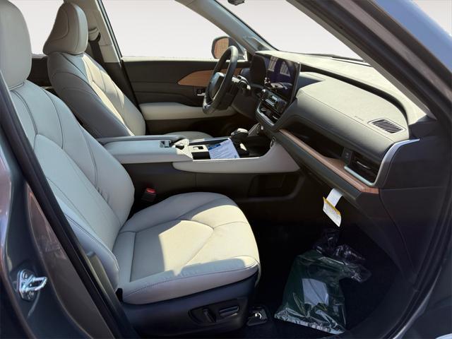 new 2025 Toyota Grand Highlander car, priced at $58,103