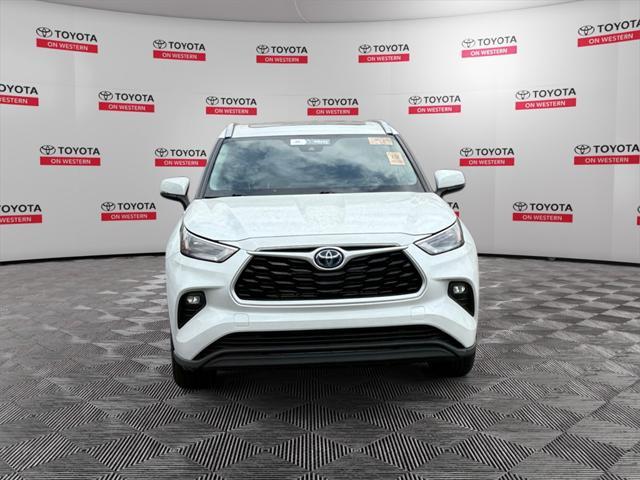 used 2023 Toyota Highlander Hybrid car, priced at $42,064