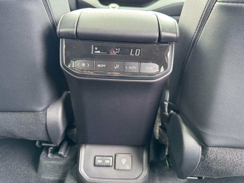 new 2025 Toyota Highlander car, priced at $54,746