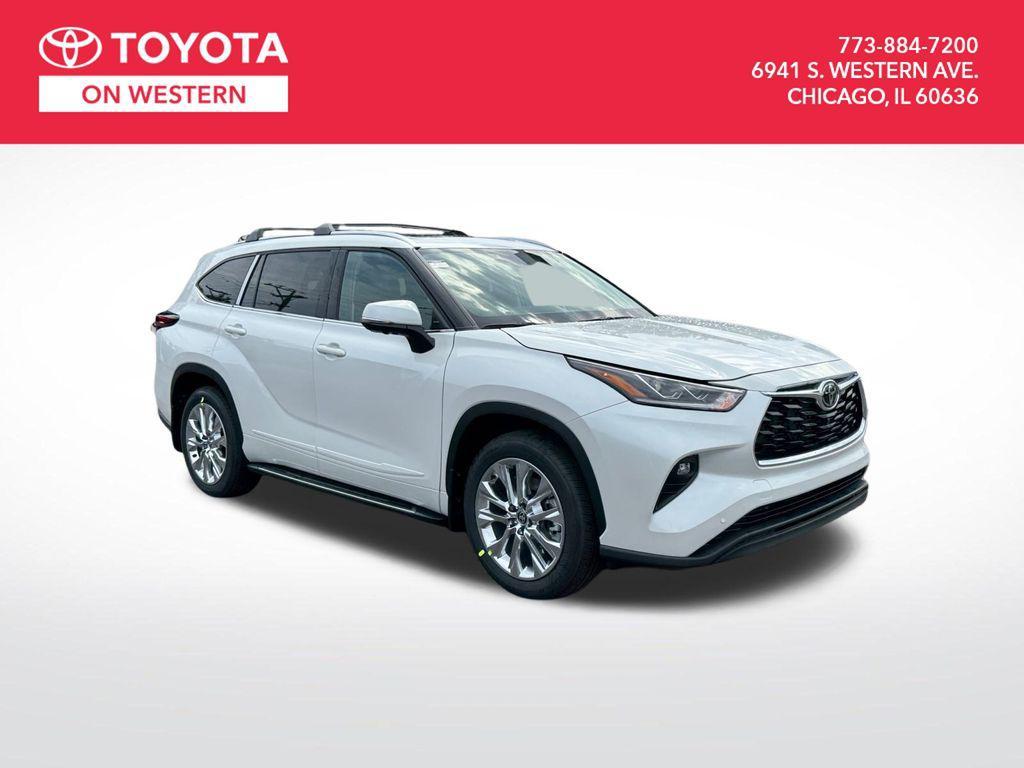 new 2025 Toyota Highlander car, priced at $54,746
