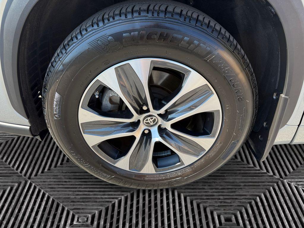 used 2023 Toyota Highlander car, priced at $39,473