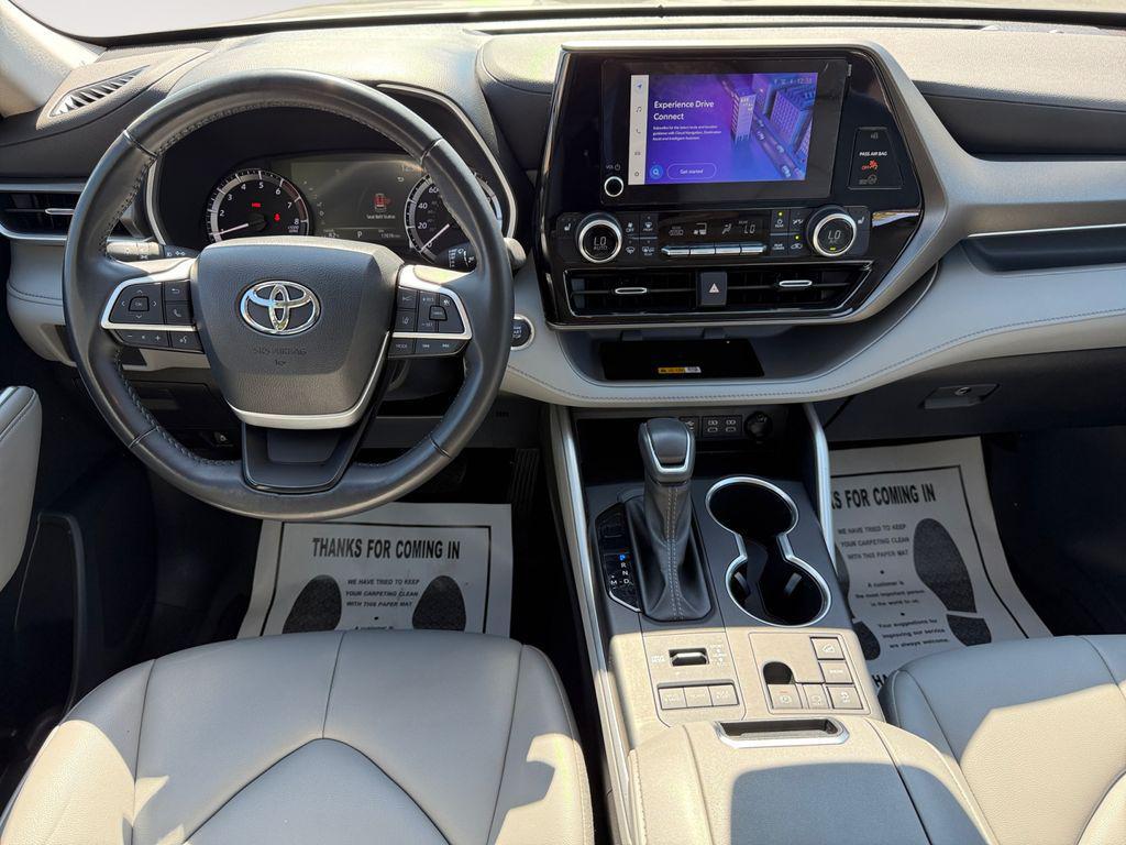 used 2023 Toyota Highlander car, priced at $39,473