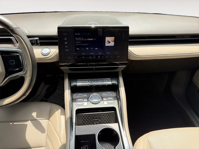 used 2024 Lincoln Nautilus car, priced at $46,995