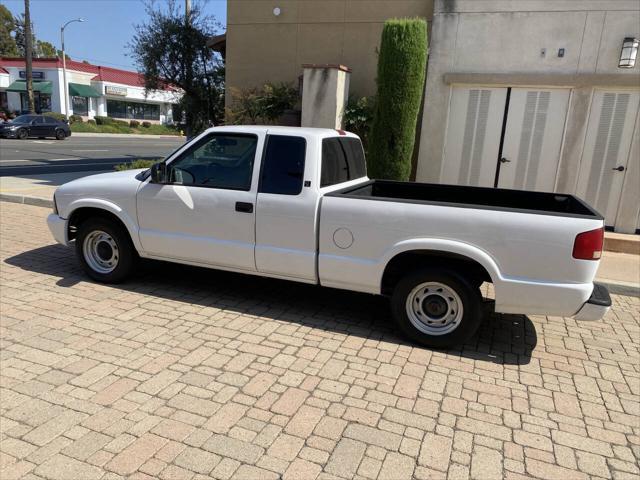 used 2003 GMC Sonoma car, priced at $4,950