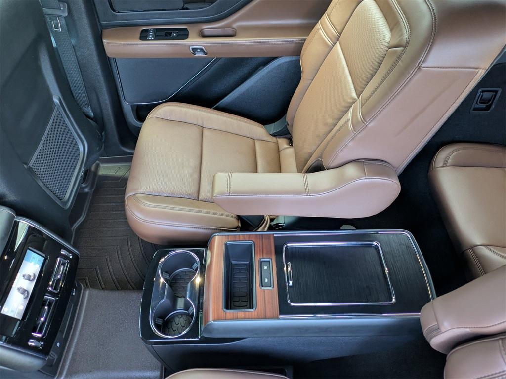 used 2021 Lincoln Aviator car, priced at $36,994
