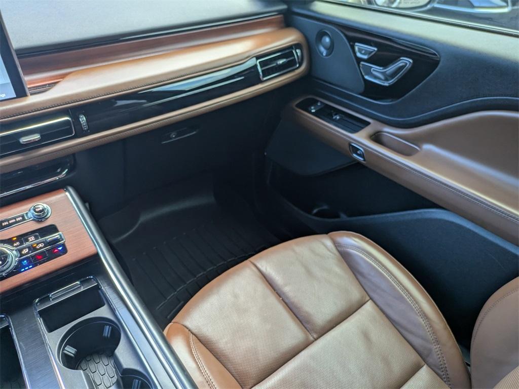 used 2021 Lincoln Aviator car, priced at $36,994