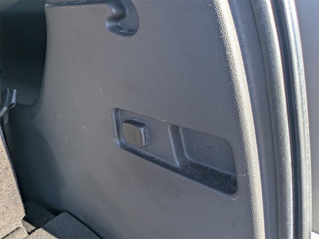 used 2021 GMC Acadia car, priced at $18,400