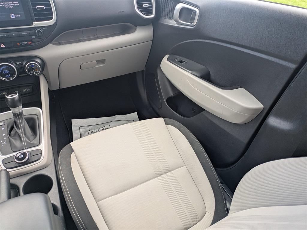 used 2022 Hyundai Venue car, priced at $18,788