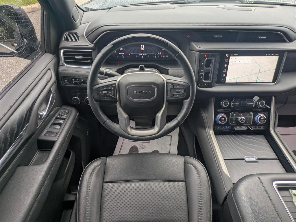 used 2023 GMC Yukon car, priced at $68,591