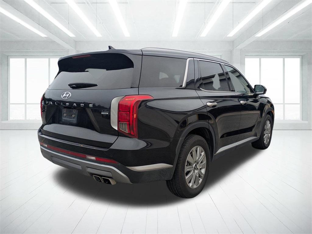 used 2024 Hyundai Palisade car, priced at $32,000