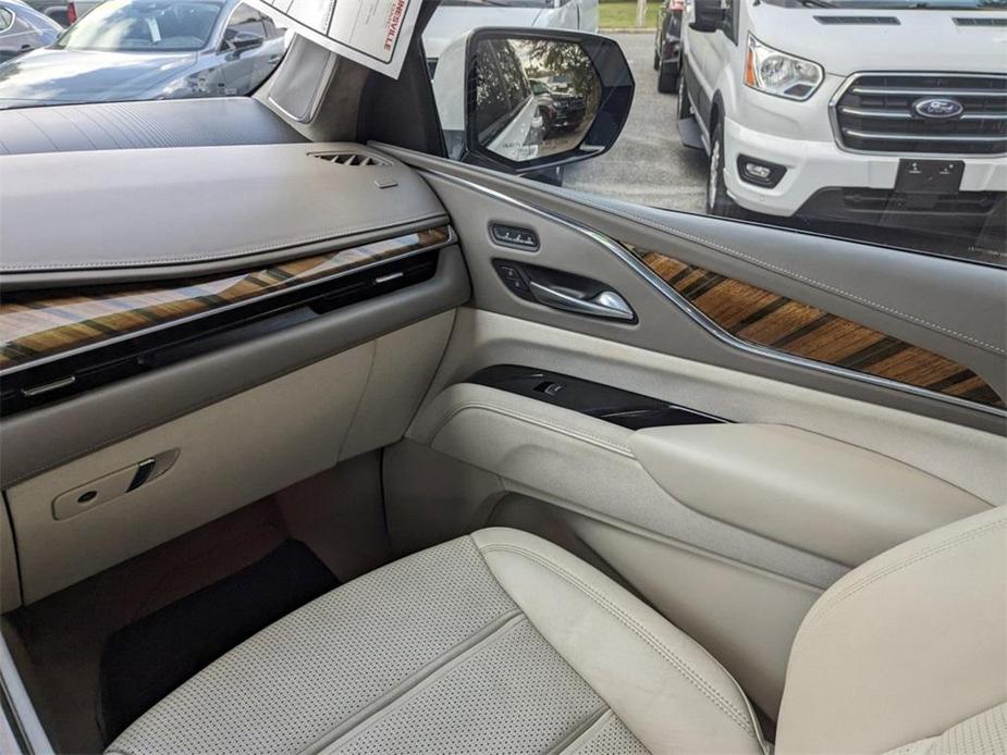 used 2021 Cadillac Escalade ESV car, priced at $64,989