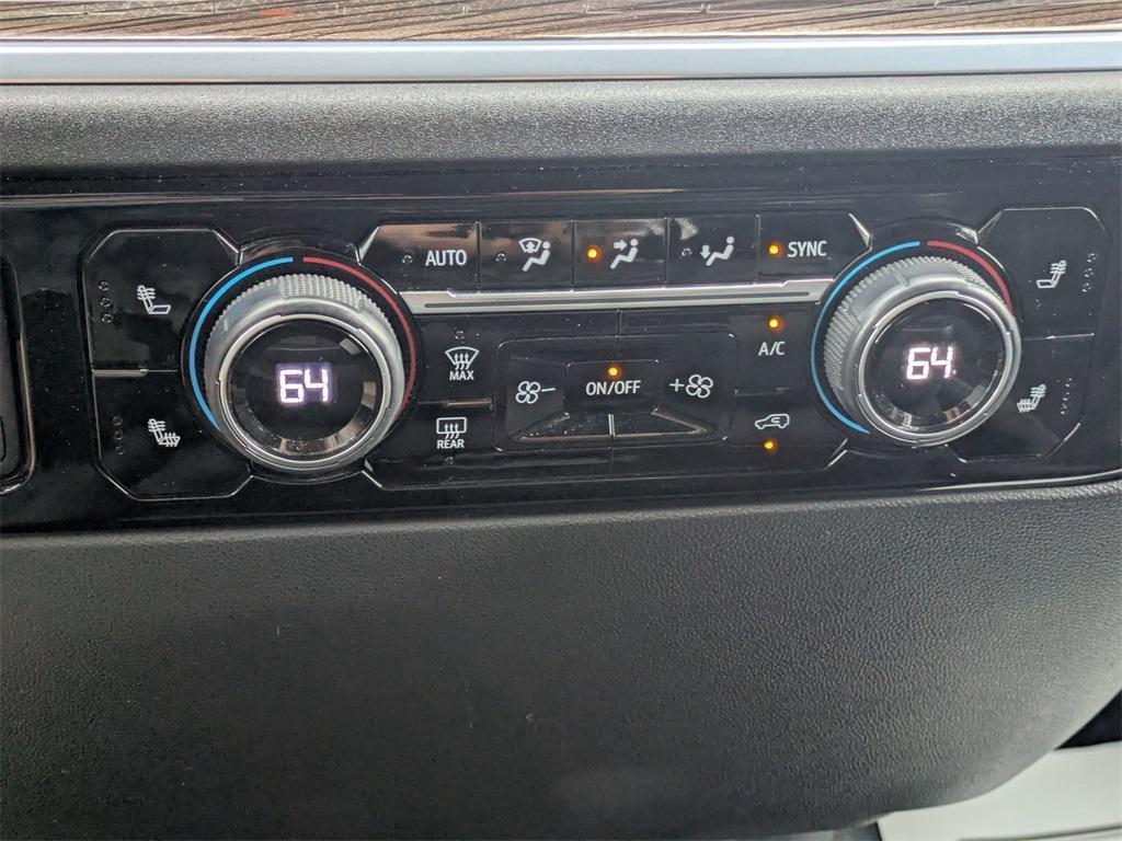 used 2022 Chevrolet Silverado 1500 car, priced at $38,288