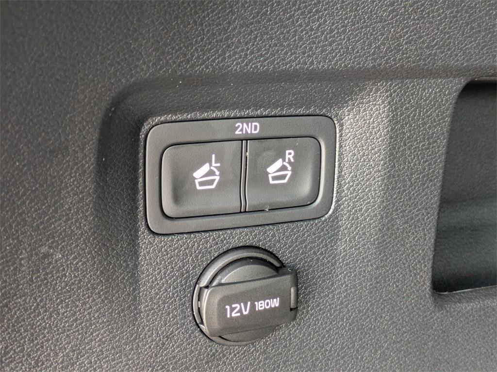 used 2024 Kia Telluride car, priced at $40,991