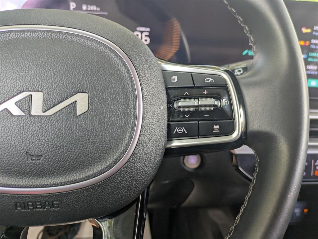used 2024 Kia Sorento car, priced at $29,640