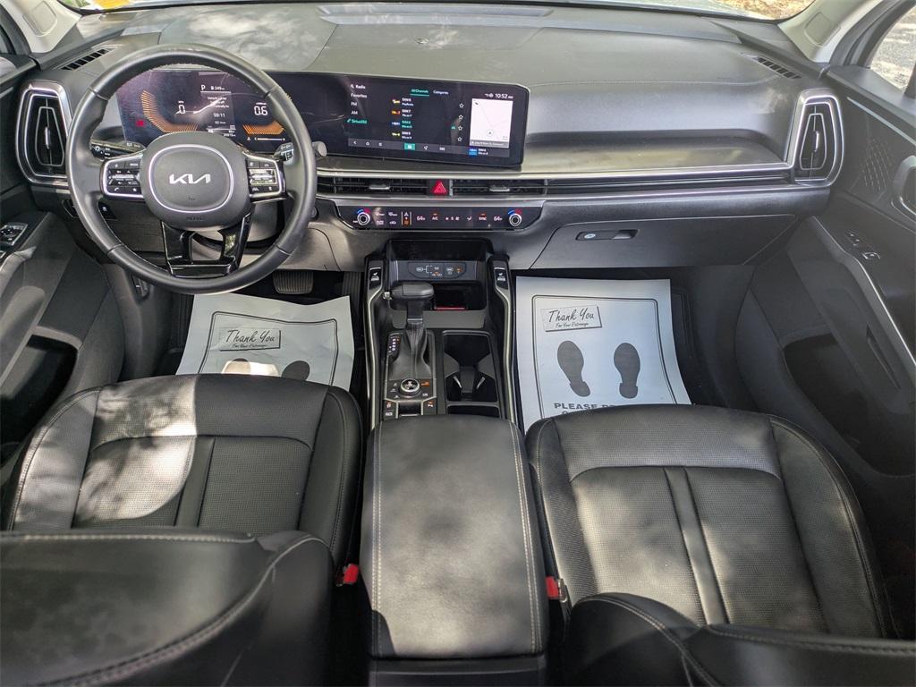 used 2024 Kia Sorento car, priced at $29,640
