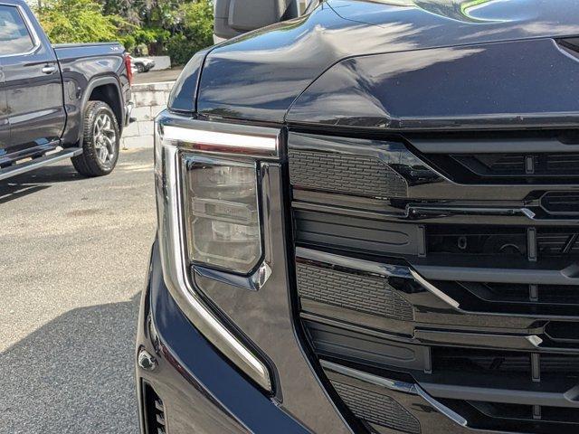 new 2025 GMC Sierra 1500 car, priced at $52,170