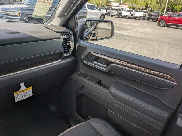new 2025 GMC Sierra 1500 car, priced at $52,170
