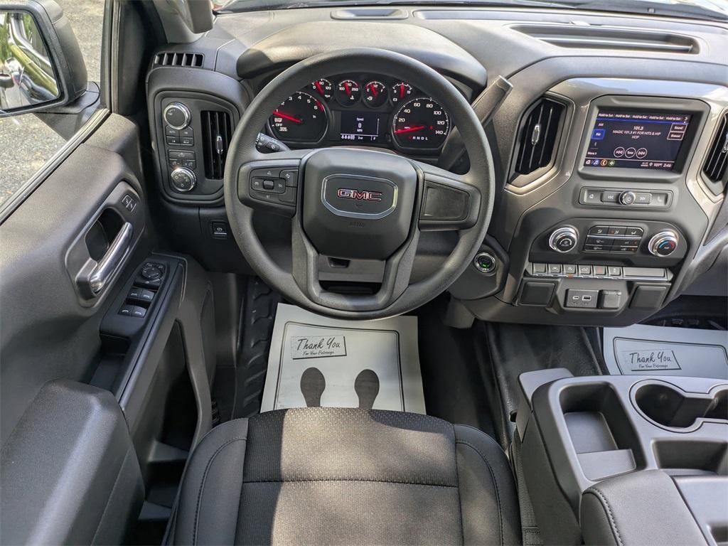 new 2026 GMC Sierra 1500 car, priced at $41,298