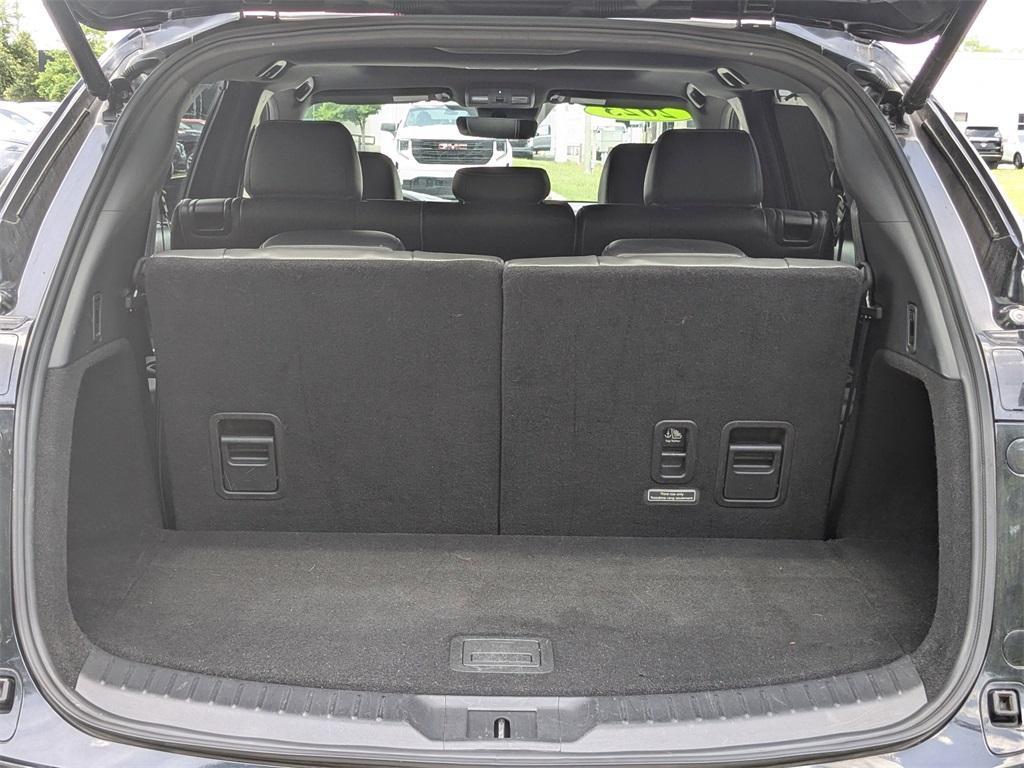 used 2023 Mazda CX-9 car, priced at $28,800