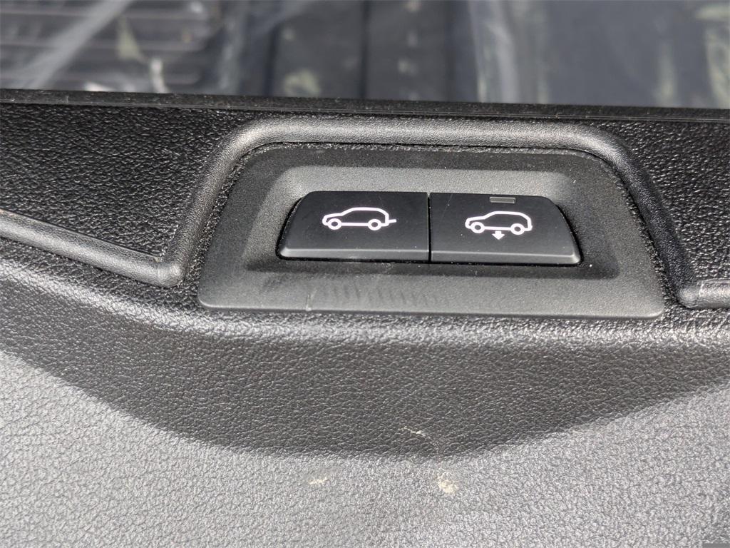 used 2024 BMW X7 car, priced at $87,681