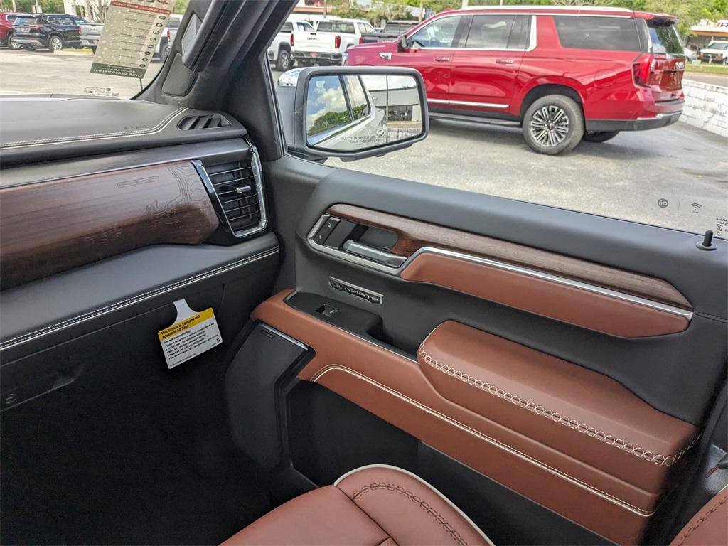 new 2025 GMC Sierra 1500 car, priced at $85,905