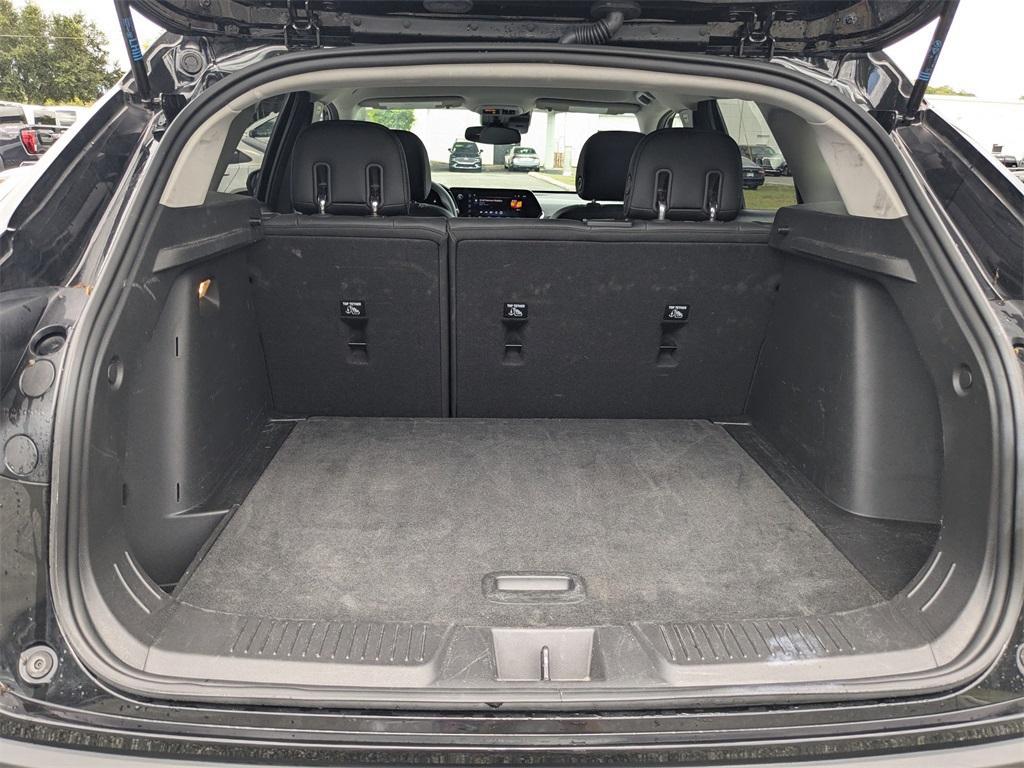 used 2024 Chevrolet Trax car, priced at $19,859