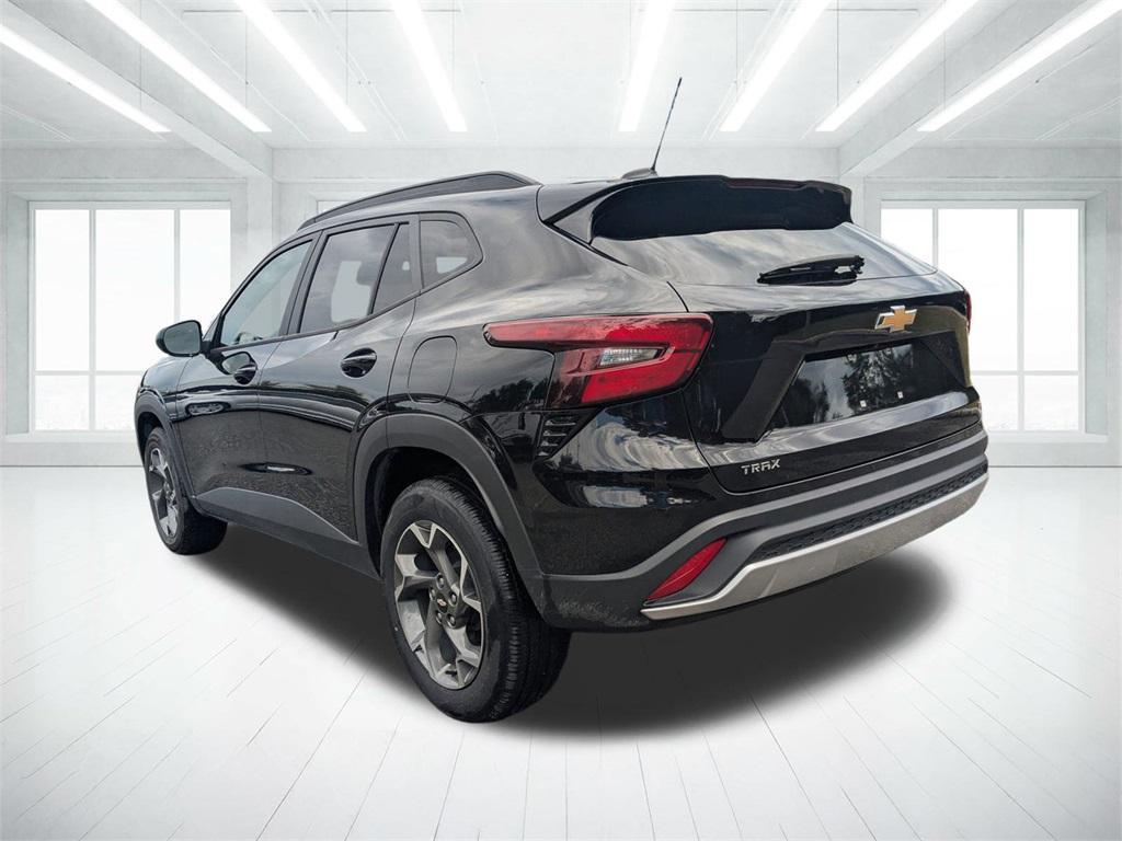 used 2024 Chevrolet Trax car, priced at $19,859