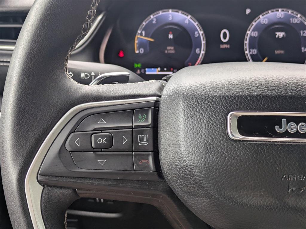 used 2024 Jeep Grand Cherokee car, priced at $28,000