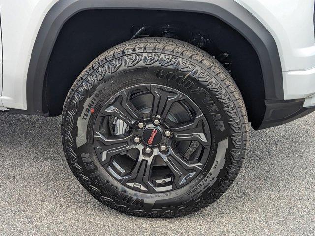 new 2025 GMC Canyon car, priced at $43,661