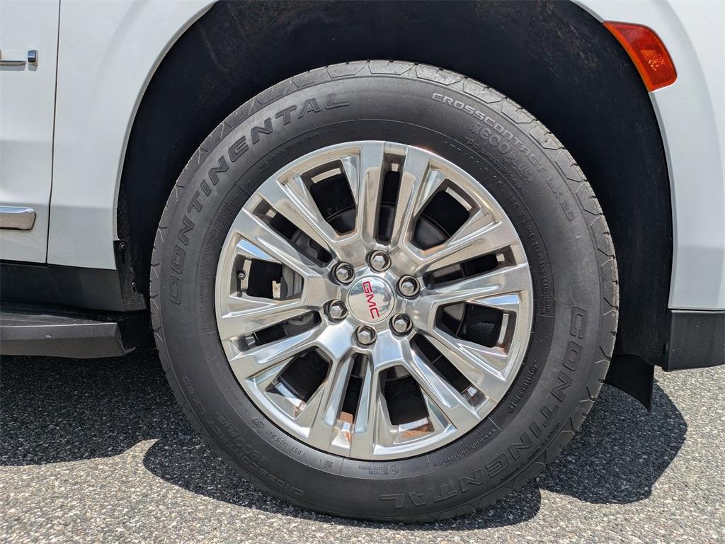 used 2023 GMC Yukon XL car, priced at $63,991
