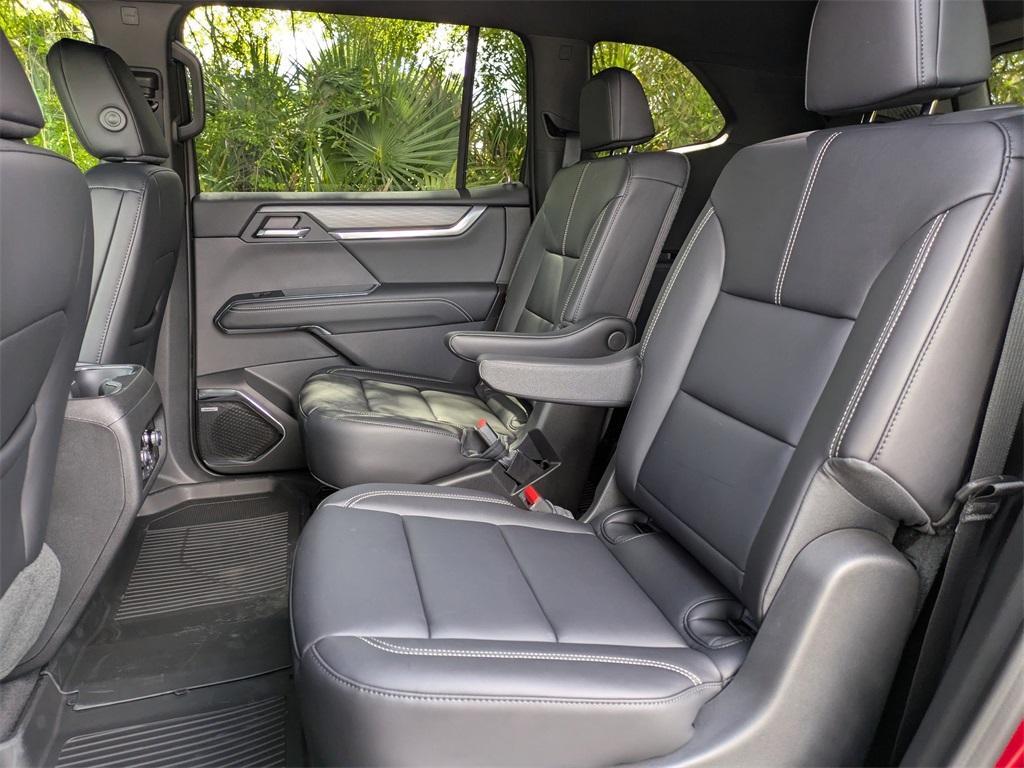 new 2026 GMC Acadia car, priced at $45,113