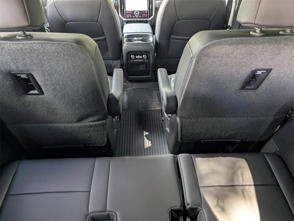 new 2026 GMC Acadia car, priced at $45,113