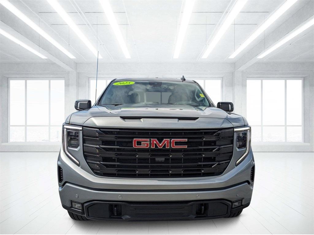 new 2025 GMC Sierra 1500 car, priced at $61,000