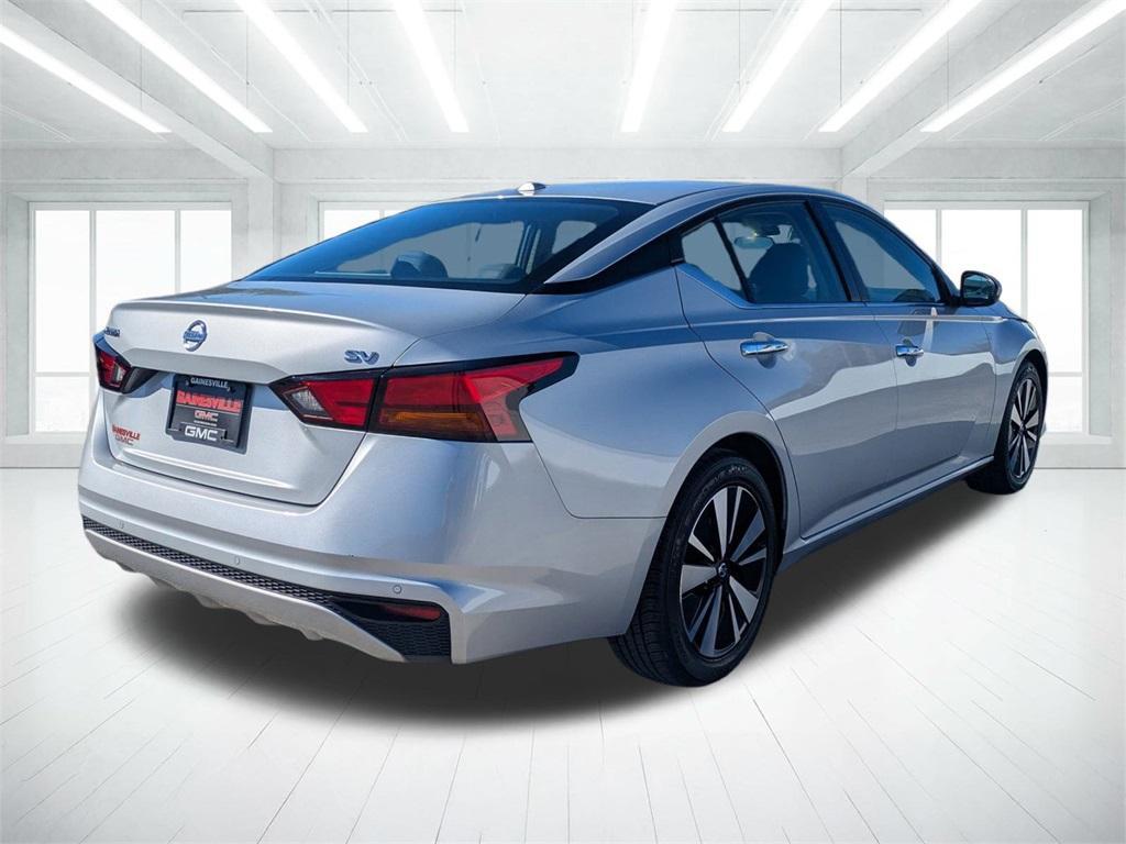 used 2022 Nissan Altima car, priced at $18,400