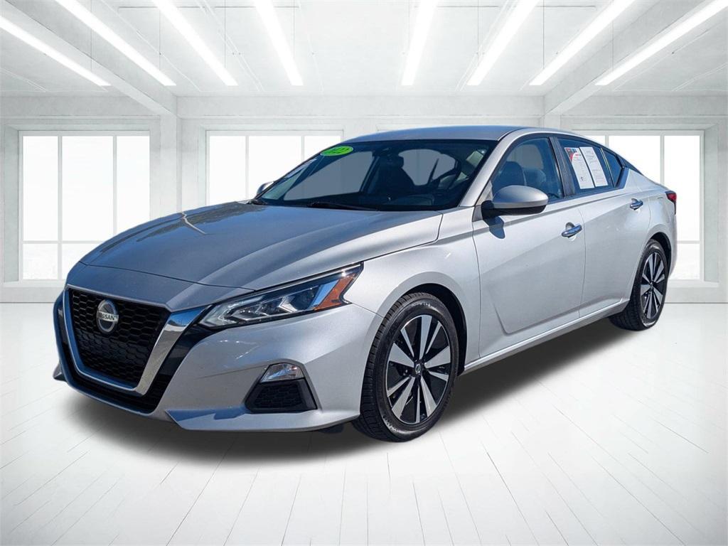 used 2022 Nissan Altima car, priced at $18,400