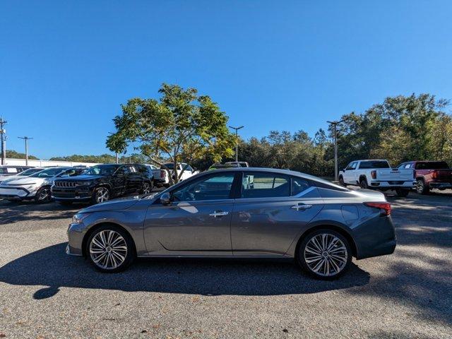 used 2023 Nissan Altima car, priced at $22,269