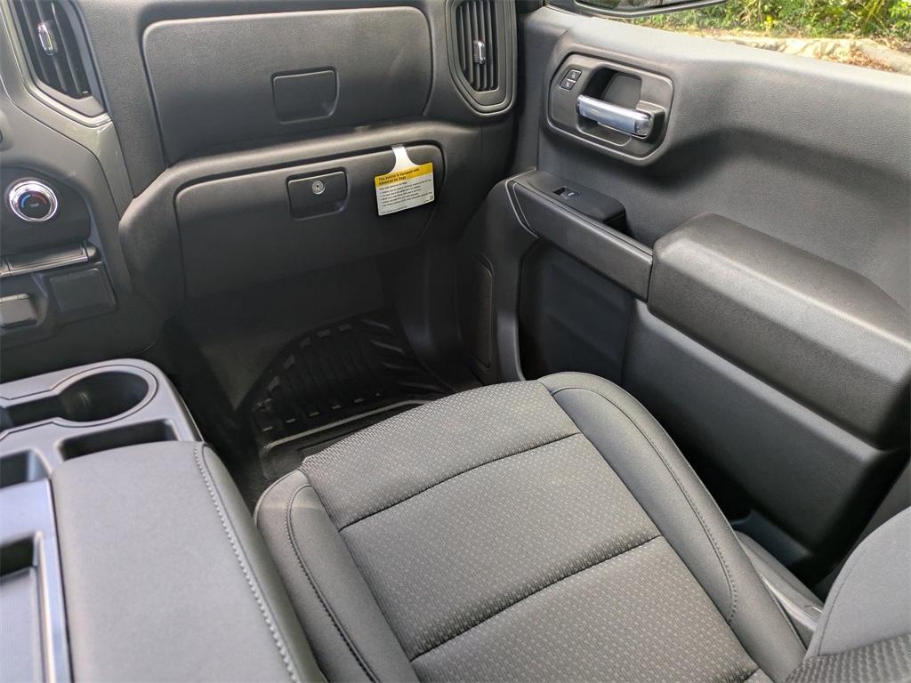 new 2026 GMC Sierra 1500 car, priced at $44,554