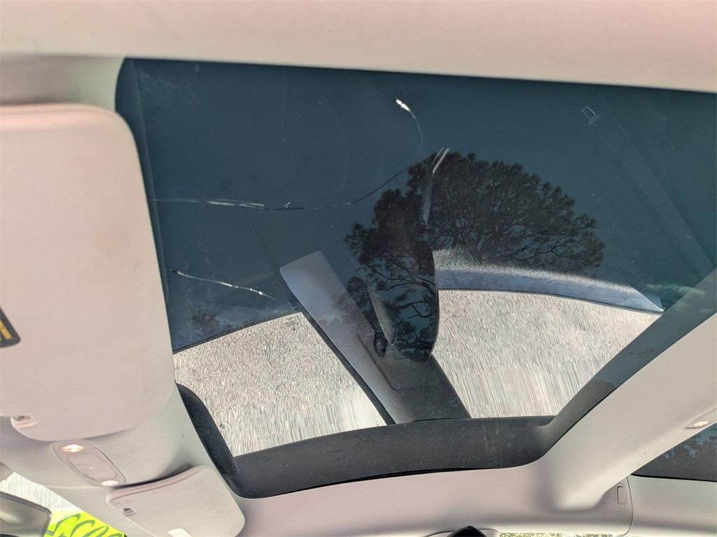 used 2022 Tesla Model 3 car, priced at $22,000