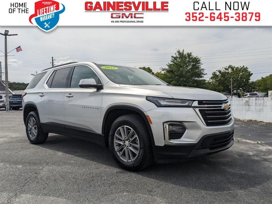 used 2022 Chevrolet Traverse car, priced at $27,245