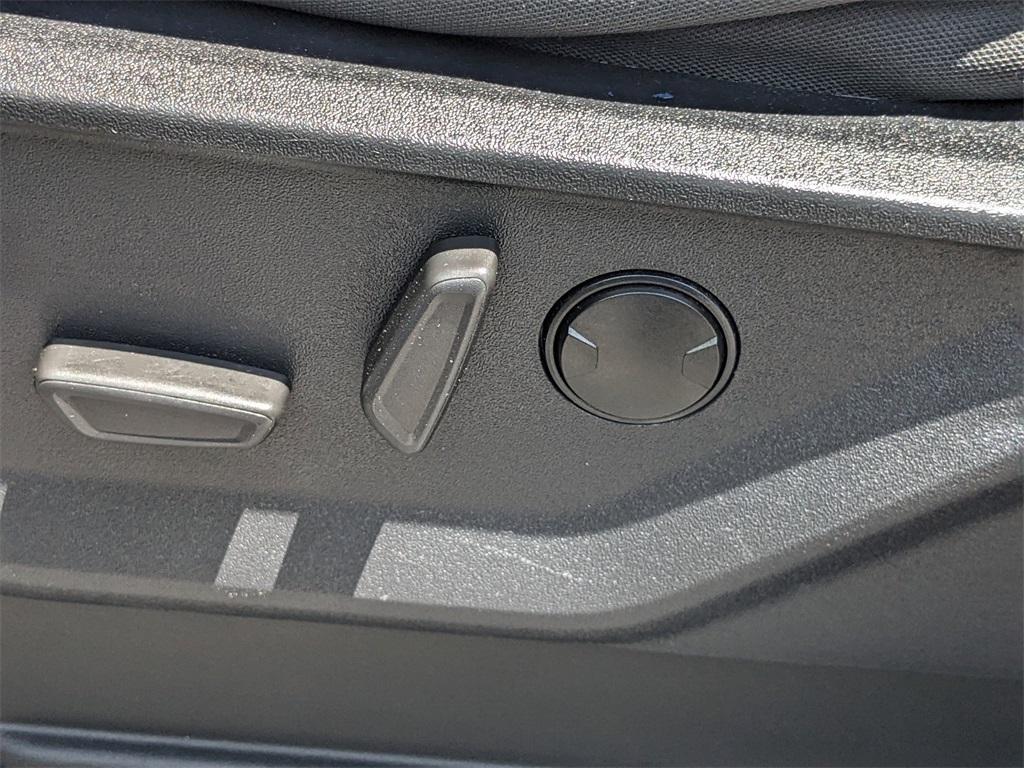 used 2023 Ford F-150 car, priced at $40,321