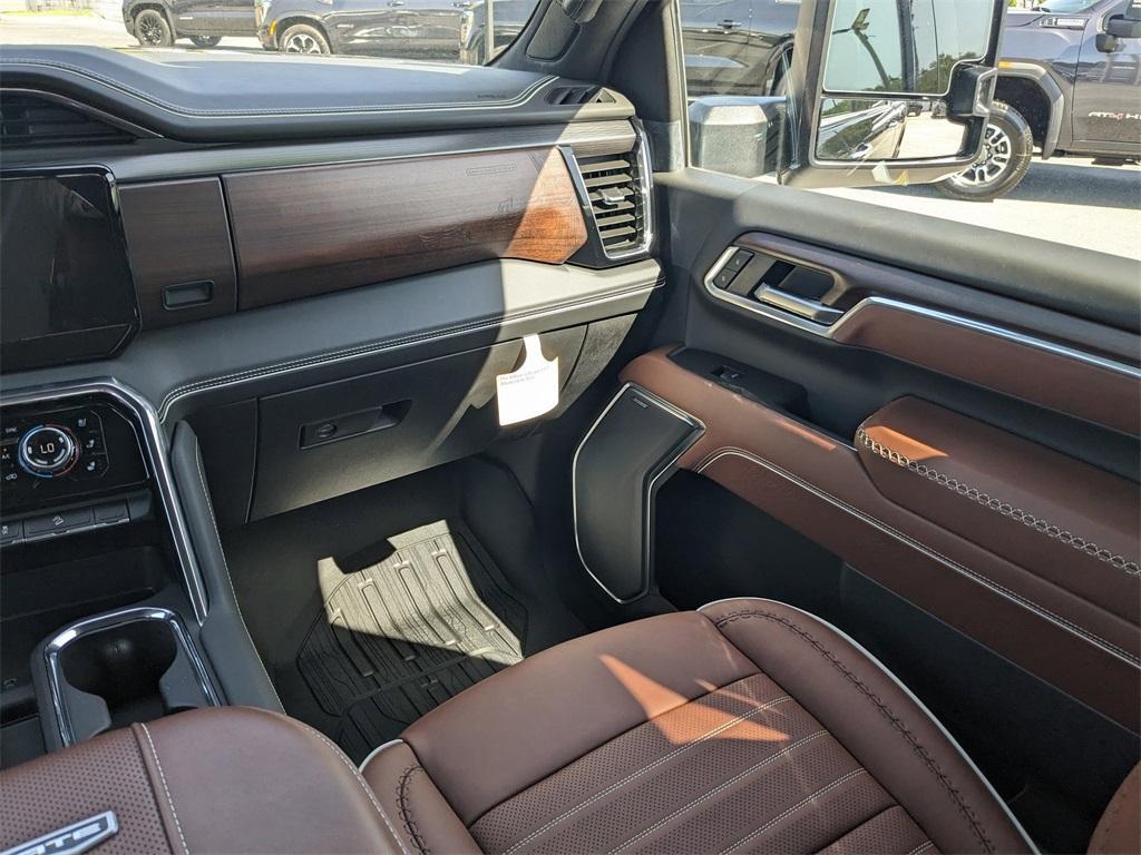 new 2025 GMC Sierra 2500 car, priced at $97,118