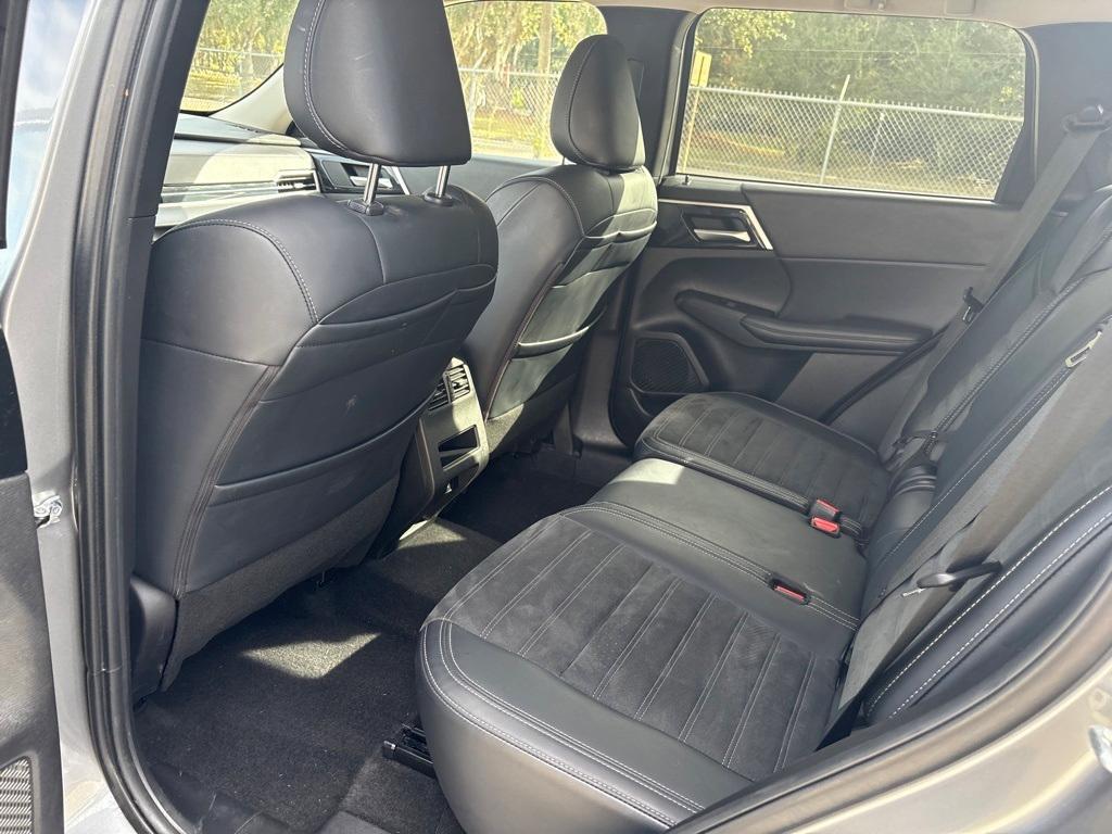 used 2024 Mitsubishi Outlander car, priced at $22,244