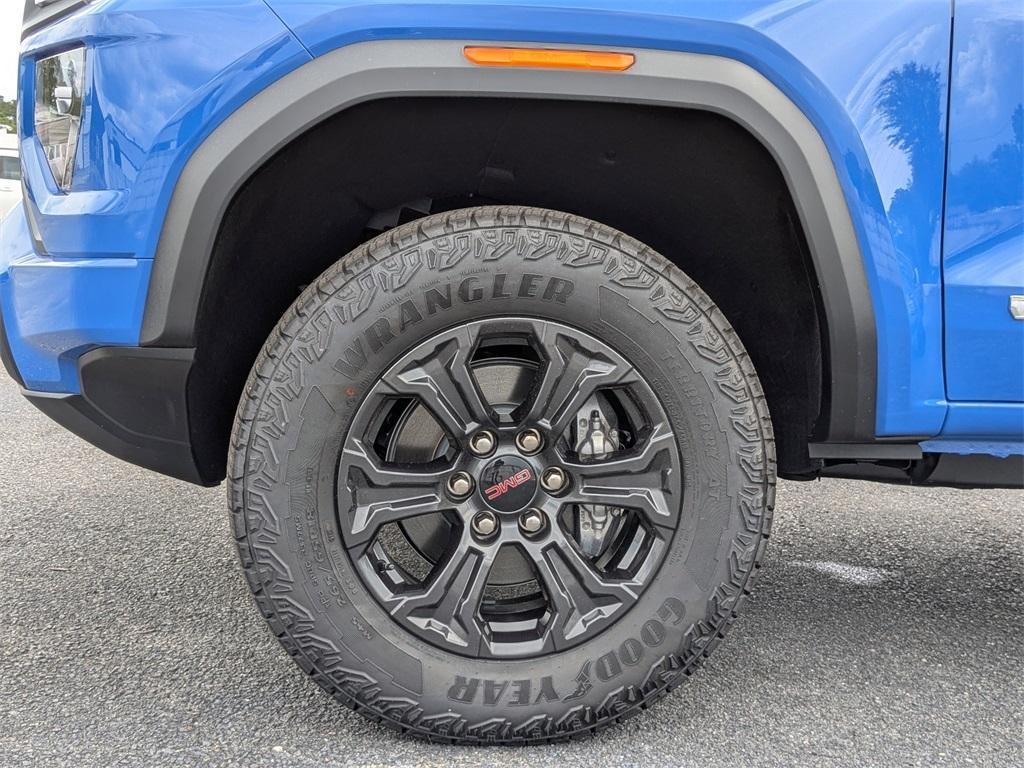 new 2025 GMC Canyon car, priced at $44,144