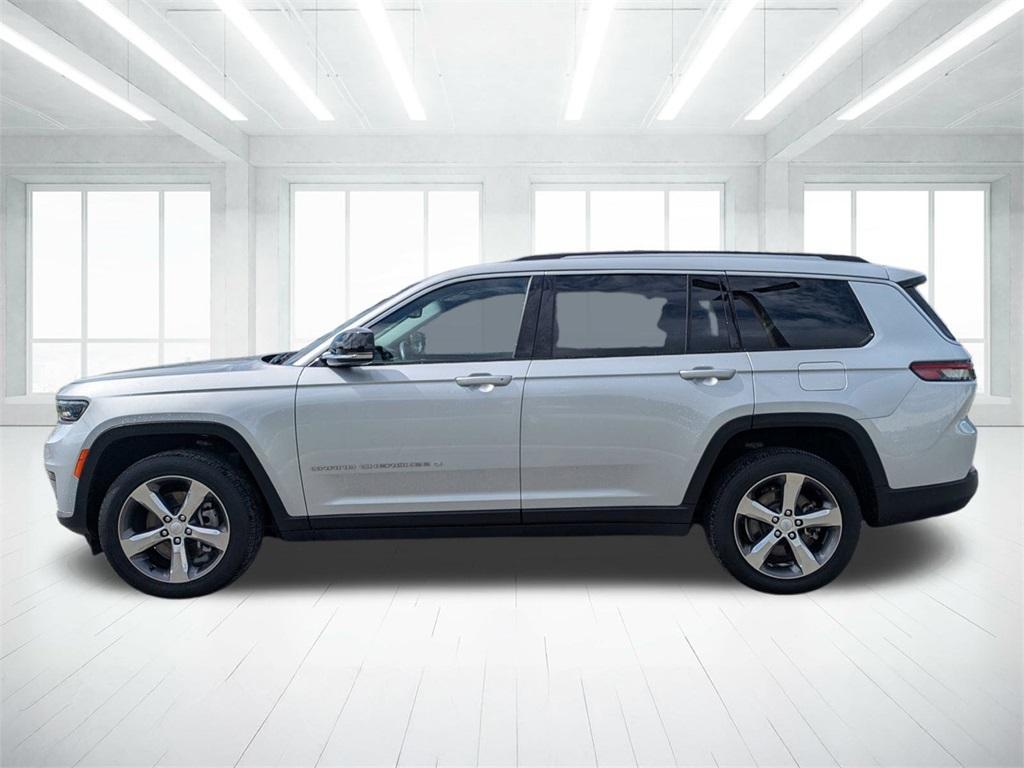 used 2021 Jeep Grand Cherokee L car, priced at $30,000
